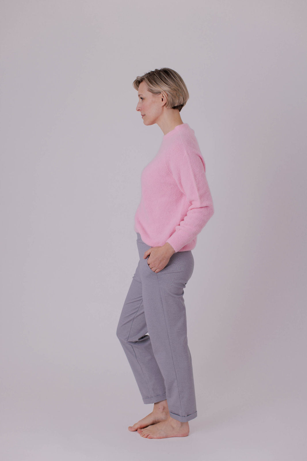 Graue Baumwollhose mit geradem Schnitt und Taschen