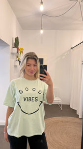 frauensache T Shirt GOOD VIBES SMILE  mint